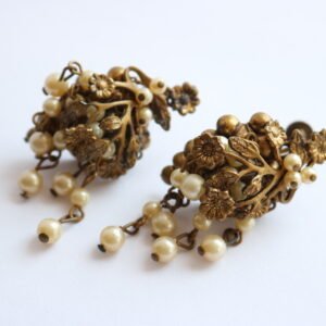 Floral & Faux Pearl Cluster Earrings